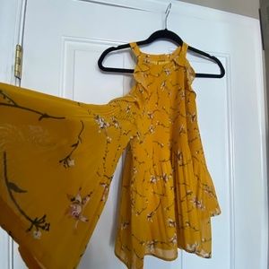 OFF THE SHOULDER BLOUSE